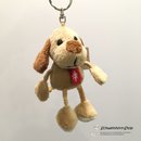 Schlüsselanhänger Plüsch brauner Hund mit Schal